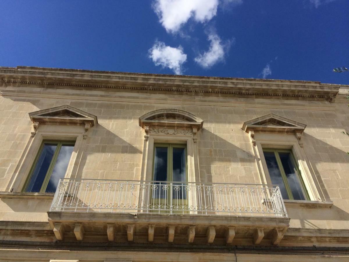 Bed and Breakfast Palazzo Mandurino Luxury Relais Zollino Exterior foto
