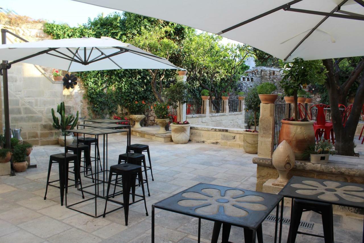 Bed and Breakfast Palazzo Mandurino Luxury Relais Zollino Exterior foto
