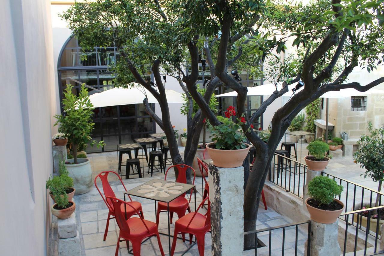 Bed and Breakfast Palazzo Mandurino Luxury Relais Zollino Exterior foto
